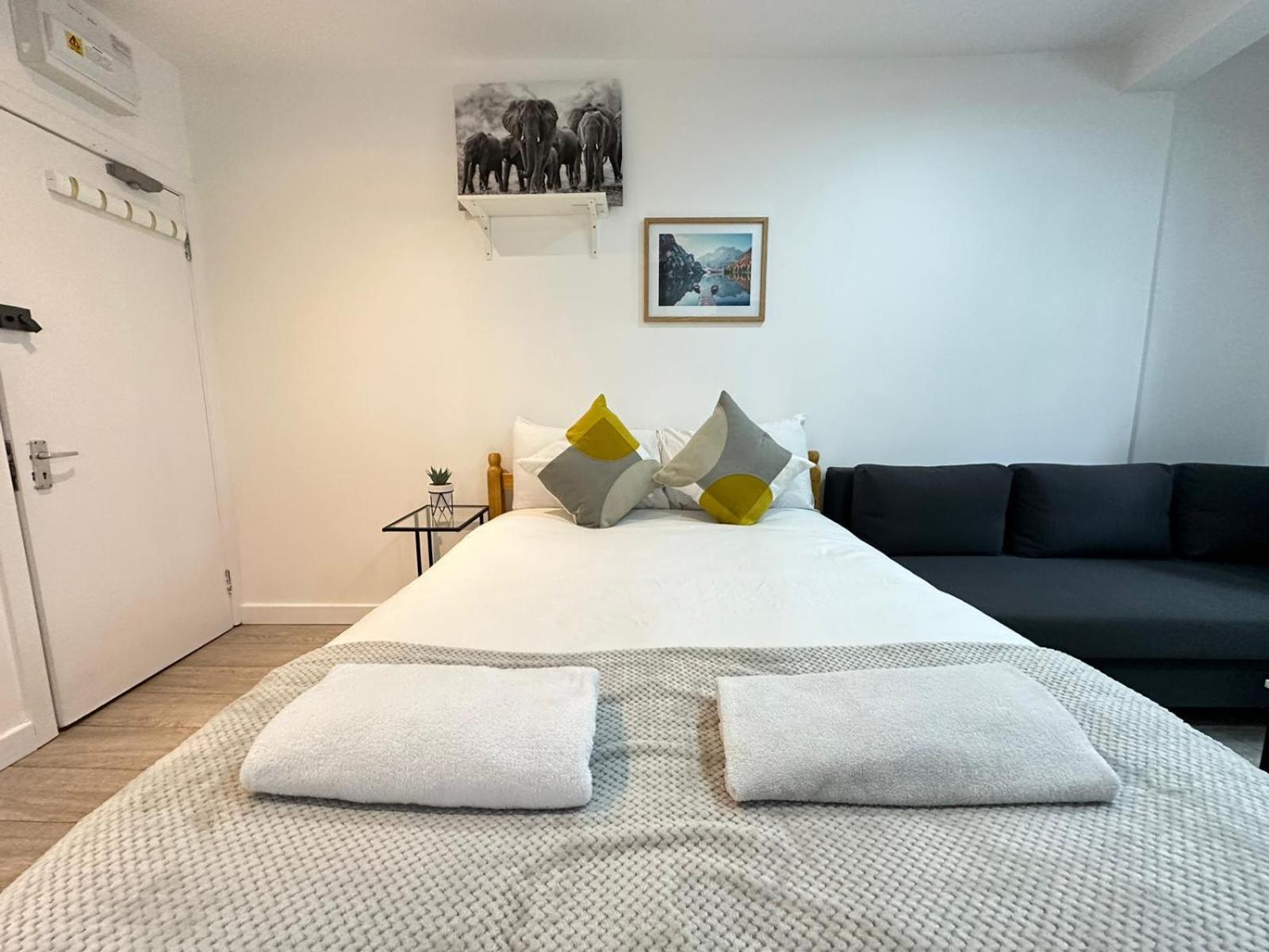 Comfortable Studio Harrow Road * Londra